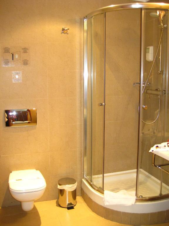 Standard Doppelzimmer mit Meerblick und Zugang zum Spa